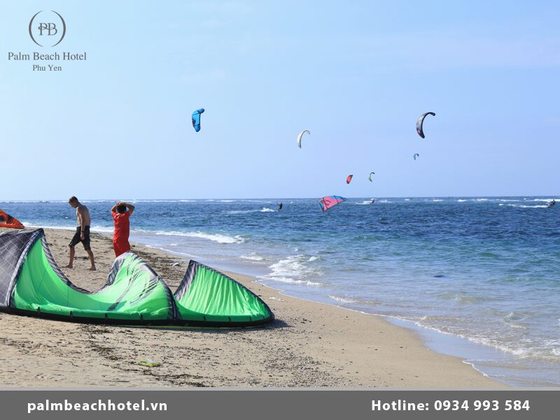 Kite Surfing in Phu Yen, Vietnam